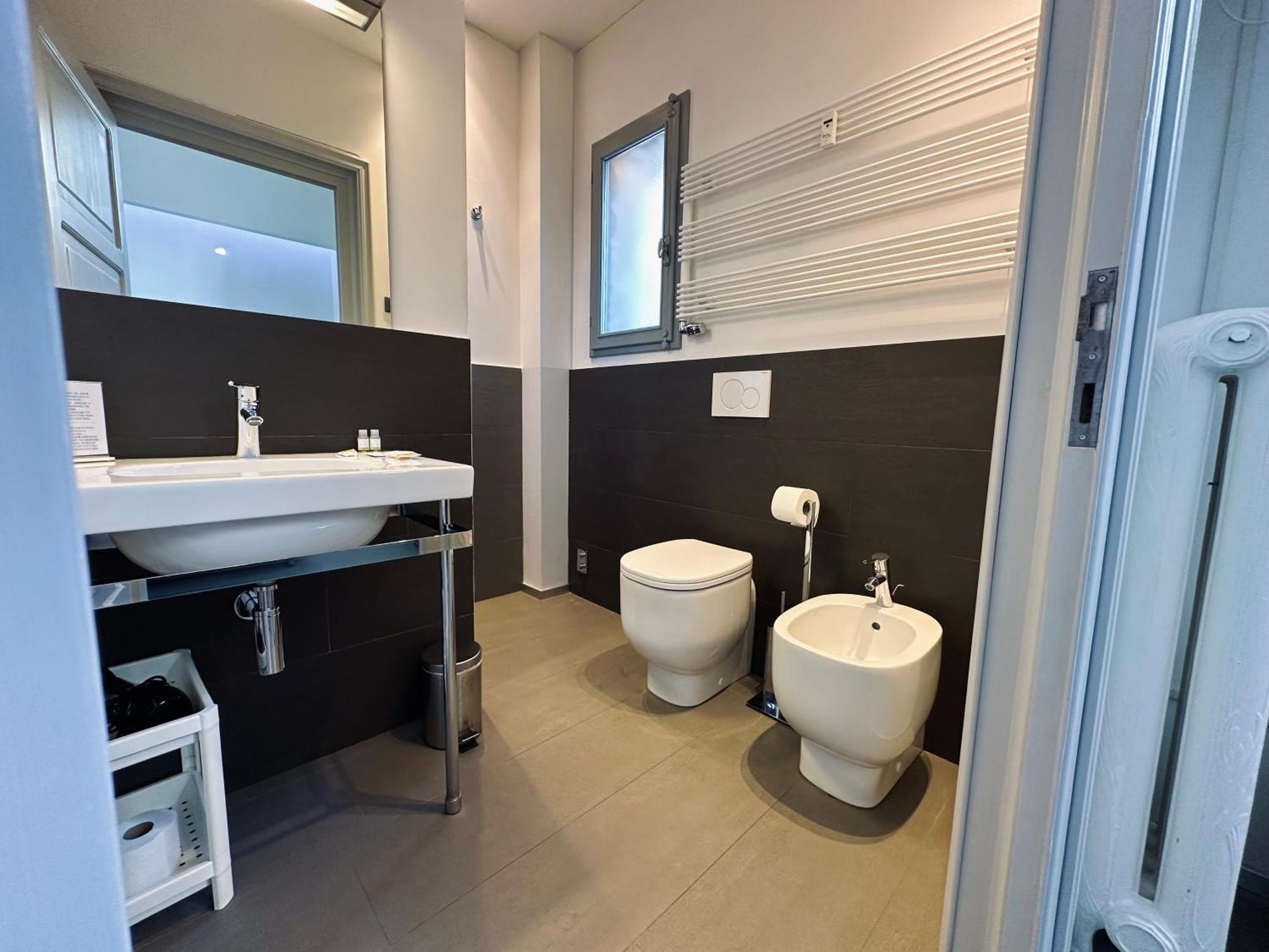 Bed and Breakfast Indipendenza 24 à Bologne Extérieur photo